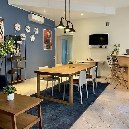 The Convo فندق 3*